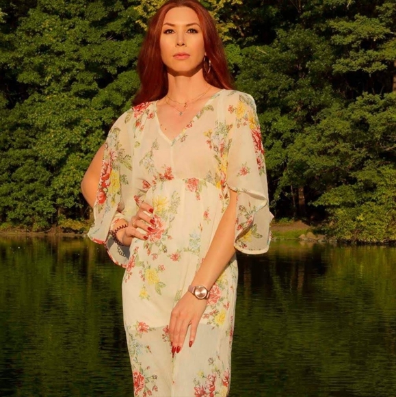 FLORAL CHARM MAXI DRESS - Picture 1 of 11